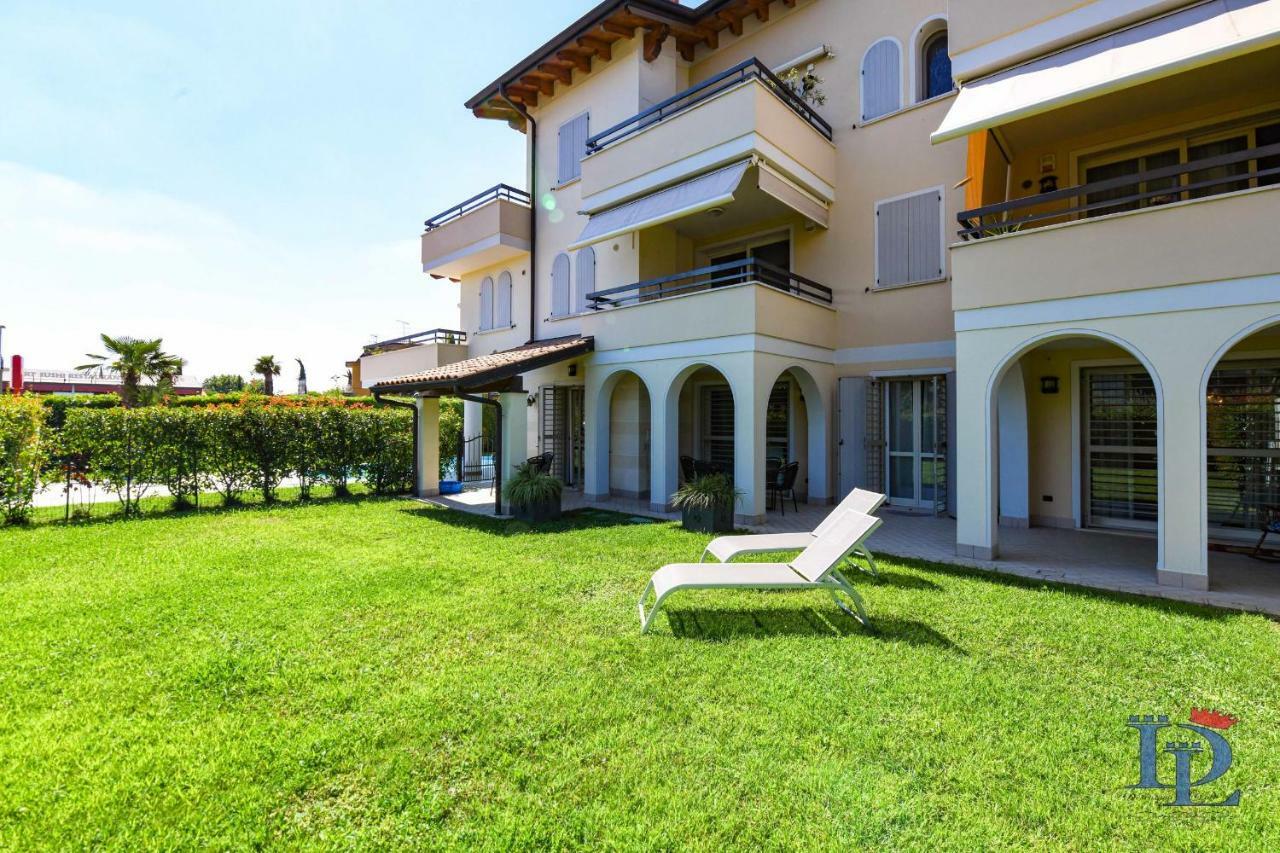 Desenzanoloft Official Partner Marriott Homes & Villas - Bea House, Sirmione With Private Garden And Share Pool Exterior photo